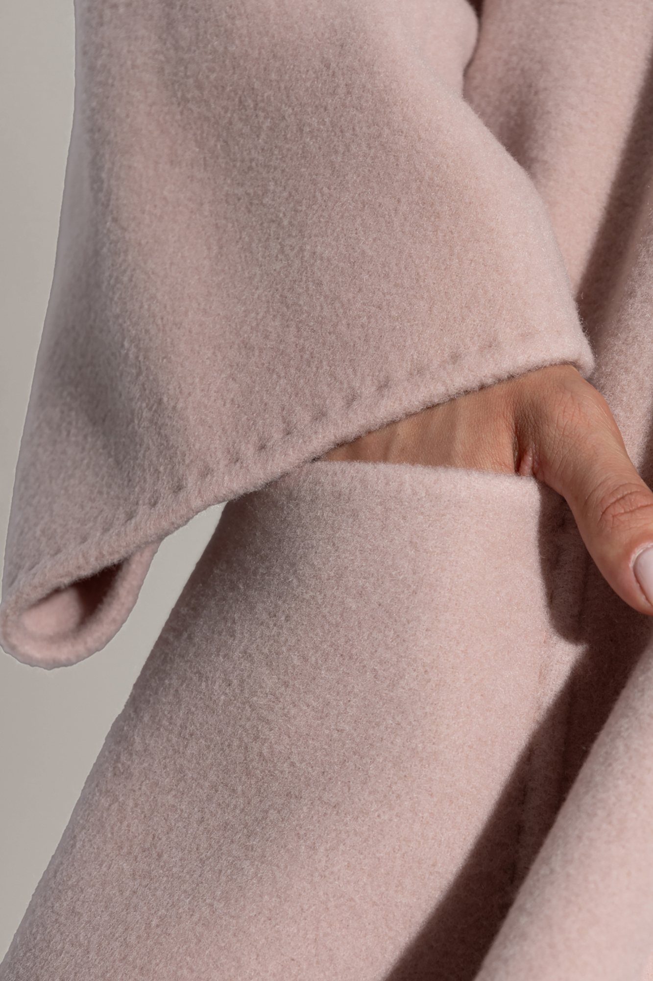 SchaferandweinerShops | Flattering summer shirt | Max Mara